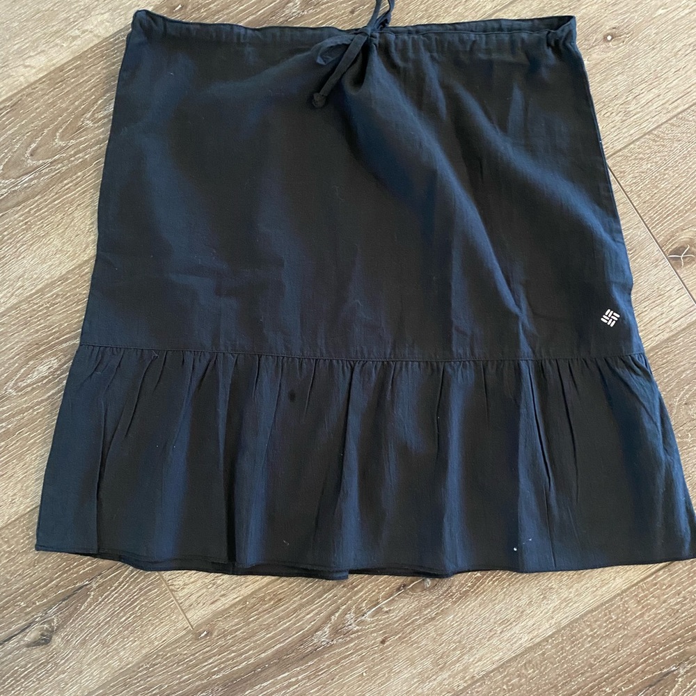 Columbia ruffle skirt sz M - Picture 2 of 3